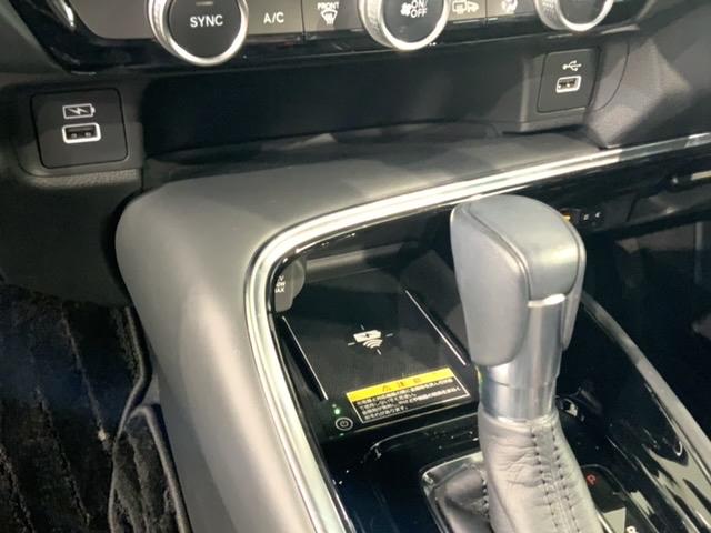 ヴェゼル ｅ：ＨＥＶＺ　Ｈ　ＳＥＮＳＩＮＧ　最長５年保証　ワンオ－ナ－　純正ナビ　ＴＶ　Ｒカメラ　マルチビュ－　ＢＴオ－ディオ　ＥＴＣ　ＬＥＤライト　ＶＳＡ　シ－トヒ－タ－　クルコン　アルミ　スマ－トキ－　スペアキ－　ＡＡＣ（26枚目）