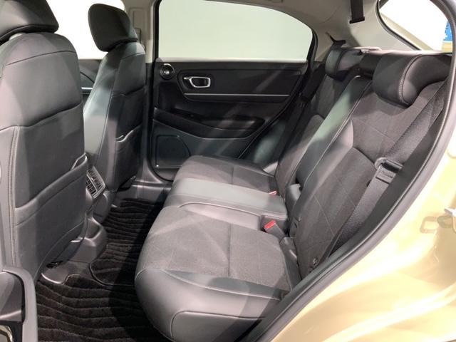 ヴェゼル ｅ：ＨＥＶＺ　Ｈ　ＳＥＮＳＩＮＧ　最長５年保証　ワンオ－ナ－　純正ナビ　ＴＶ　Ｒカメラ　マルチビュ－　ＢＴオ－ディオ　ＥＴＣ　ＬＥＤライト　ＶＳＡ　シ－トヒ－タ－　クルコン　アルミ　スマ－トキ－　スペアキ－　ＡＡＣ（32枚目）