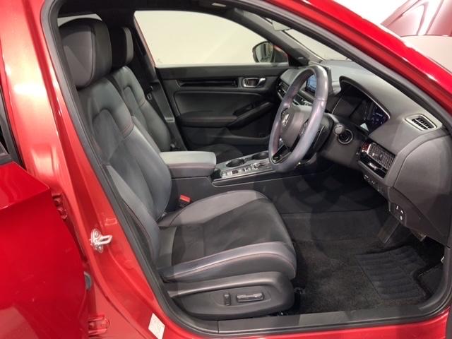 シビック ＥＸ　禁煙ワンオ－ナ－　最長５年保証　ナビ　ドラレコ　ＡｐｐｌｅＣａｒＰｌａｙ　ＢＴａｕｄｉｏ　フルセグ　Ｒカメラ　シ－トヒ－タ－　ＥＴＣ２．０　クルコン　ＬＥＤオ－トライト　ＬＥＤフォグライト　アルミ（17枚目）