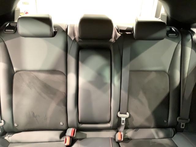 シビック ＥＸ　禁煙ワンオ－ナ－　最長５年保証　ナビ　ドラレコ　ＡｐｐｌｅＣａｒＰｌａｙ　ＢＴａｕｄｉｏ　フルセグ　Ｒカメラ　シ－トヒ－タ－　ＥＴＣ２．０　クルコン　ＬＥＤオ－トライト　ＬＥＤフォグライト　アルミ（33枚目）