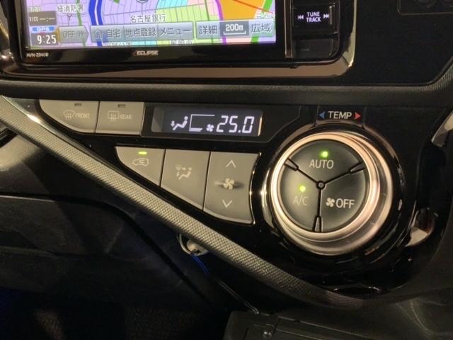 アクア G 1年保証 ナビ TV Rカメラ BTオ-ディオ DVD ETC 横滑り防止 シ-トヒ-タ- クルコン スマ-トキ- スペアキー 盗難防止装置 整備記録簿 ドアバイザ- AAC Wエアバッグ 地デジ(8枚目)