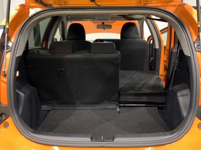 アクア G 1年保証 ナビ TV Rカメラ BTオ-ディオ DVD ETC 横滑り防止 シ-トヒ-タ- クルコン スマ-トキ- スペアキー 盗難防止装置 整備記録簿 ドアバイザ- AAC Wエアバッグ 地デジ(36枚目)