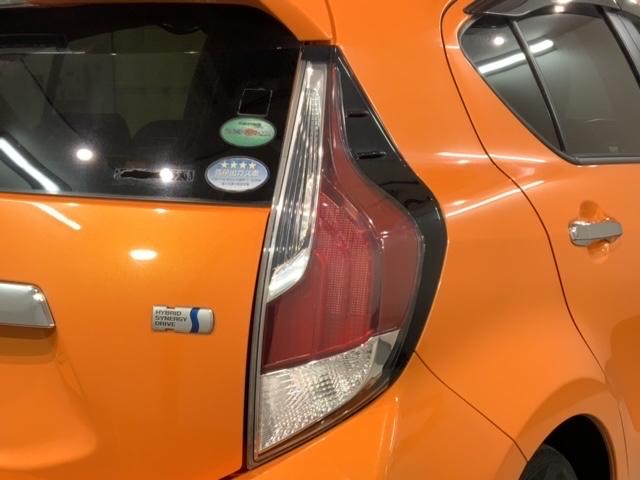 アクア G 1年保証 ナビ TV Rカメラ BTオ-ディオ DVD ETC 横滑り防止 シ-トヒ-タ- クルコン スマ-トキ- スペアキー 盗難防止装置 整備記録簿 ドアバイザ- AAC Wエアバッグ 地デジ(45枚目)