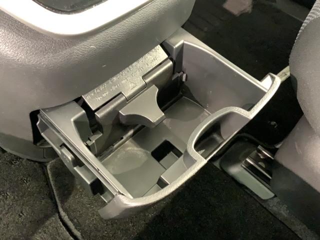 セレナ ＸＶセレクション　禁煙　最長５年保証　ナビ　マルチビュ－　ドラレコ　後席モニタ－　ＢＴａｕｄｉｏ　ＤＶＤ　フルセグ　Ｒカメラ　両側電動ドア　ＥＴＣ　クルコン　サイドエアバッグ　衝突軽減ブレ－キ　ドアバイザ－（28枚目）