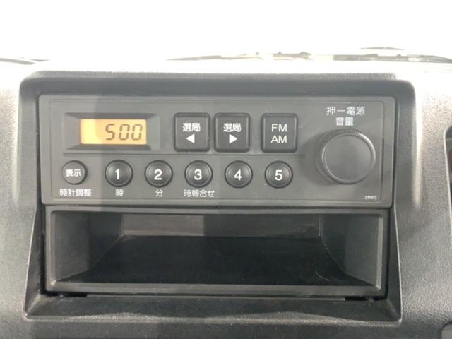 アクティトラック ＳＤＸ　１年保証　５ＭＴ車　ワンオ－ナ－　ＡＭ／ＦＭラジオ　トリイ　作業灯　三方開　スペアキー　整備記録簿　エアコン（3枚目）