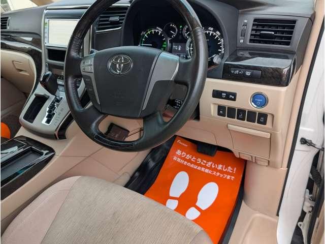 ヴェルファイアハイブリッド Ｘ　ＥＴＣ　バックカメラ　スマートキー（18枚目）