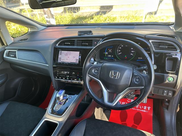 シャトル ハイブリッド（10枚目）