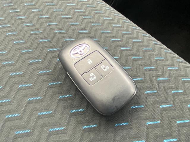 ルーミー カスタムＧ　ユーザー買取車　純正９インチディスプレイオーディオ　フルセグ　バックモニター　両側電動スライドドア　ＬＥＤヘッドライト　ＥＴＣ　社外前後ドラレコ　アダプティブクルーズコントロール　ワンオーナー（56枚目）