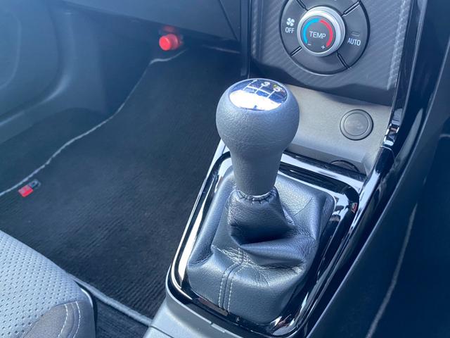 コペン ＧＲ　スポーツ　ＧＲ　スポーツ（２名）ユーザー買取車　５速ＭＴ　純正７インチナビ　フルセグ　バックモニター　ＣＤ　ＤＶＤ　Ｂｌｕｅｔｏｏｔｈ　ＥＴＣ　前席シートヒーター　ＬＥＤヘッドランプ　キーフリーシステム（8枚目）