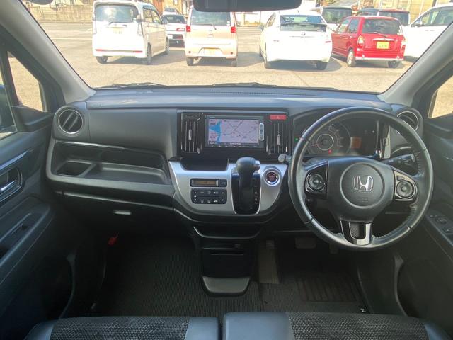 Ｎ－ＷＧＮ Ｇ・スタイリッシュパッケージ　ワンオーナー車　純正７インチエントリーナビ　ＣＤ　バックモニター　ＨＩＤヘッドライト　ハーフレザーシート　純正１４インチナビ　プッシュスタート　クルーズコントロール　スマートキー（5枚目）