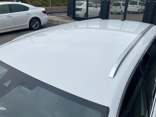 パサートヴァリアント ２．０ＴＳＩ　Ｒライン　ワンオーナー車　レザーシート　純正ナビ　バックモニター　フルセグ　ＣＤ　ＤＶＤ　Ｂｌｕｅｔｏｏｔｈ　ＥＴＣ　プリクラ　レーンキープアシスト　前席パワーシート　メモリーシート　ＬＥＤヘッドライト（19枚目）