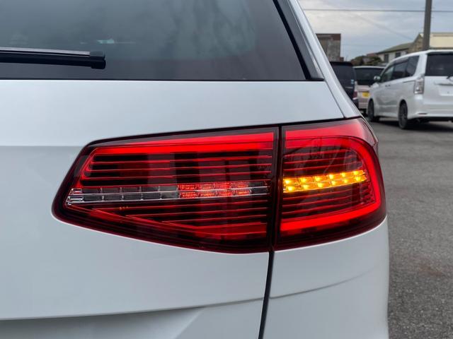 パサートヴァリアント ２．０ＴＳＩ　Ｒライン　ワンオーナー車　レザーシート　純正ナビ　バックモニター　フルセグ　ＣＤ　ＤＶＤ　Ｂｌｕｅｔｏｏｔｈ　ＥＴＣ　プリクラ　レーンキープアシスト　前席パワーシート　メモリーシート　ＬＥＤヘッドライト（28枚目）