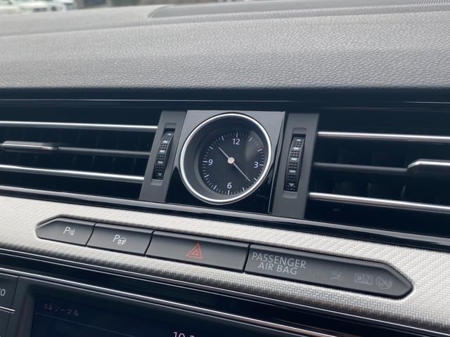 パサートヴァリアント ２．０ＴＳＩ　Ｒライン　ワンオーナー車　レザーシート　純正ナビ　バックモニター　フルセグ　ＣＤ　ＤＶＤ　Ｂｌｕｅｔｏｏｔｈ　ＥＴＣ　プリクラ　レーンキープアシスト　前席パワーシート　メモリーシート　ＬＥＤヘッドライト（58枚目）