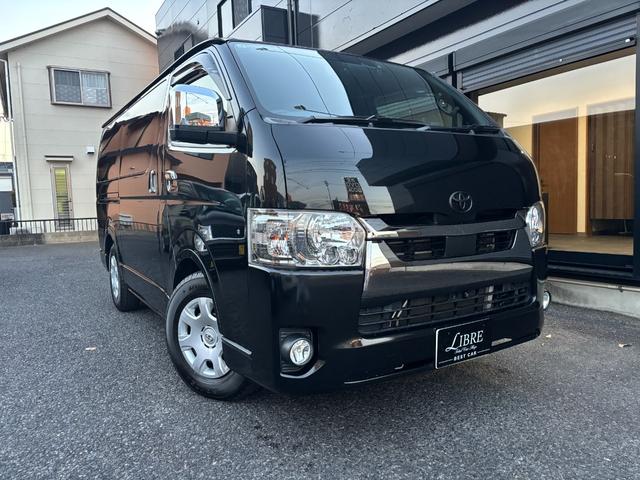 ハイエースバン スーパーGL ダークプライムII パナソニック10インチナビ、パノラミックビューモニター、両側パワースライドドア、レーンキープアシスト、デジタルインナーミラー、ETC、AC100V電源、LEDヘッドライト、リアエアコン、フルセグTV(2枚目)