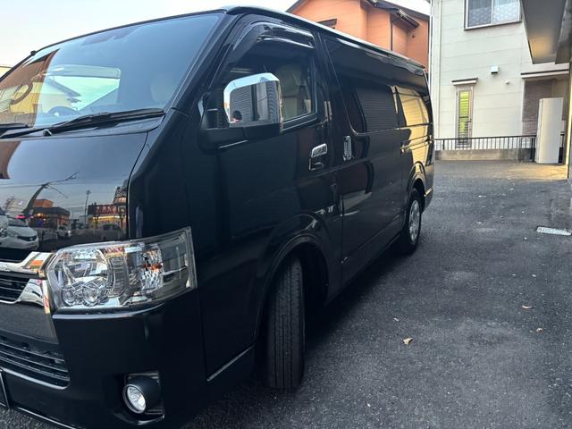 ハイエースバン スーパーGL ダークプライムII パナソニック10インチナビ、パノラミックビューモニター、両側パワースライドドア、レーンキープアシスト、デジタルインナーミラー、ETC、AC100V電源、LEDヘッドライト、リアエアコン、フルセグTV(24枚目)