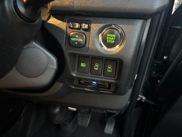 ハイエースバン スーパーGL ダークプライムII パナソニック10インチナビ、パノラミックビューモニター、両側パワースライドドア、レーンキープアシスト、デジタルインナーミラー、ETC、AC100V電源、LEDヘッドライト、リアエアコン、フルセグTV(39枚目)