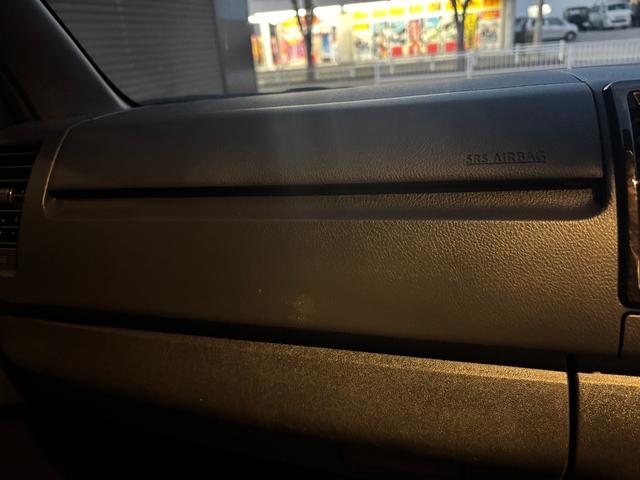 ハイエースバン スーパーGL ダークプライムII パナソニック10インチナビ、パノラミックビューモニター、両側パワースライドドア、レーンキープアシスト、デジタルインナーミラー、ETC、AC100V電源、LEDヘッドライト、リアエアコン、フルセグTV(64枚目)