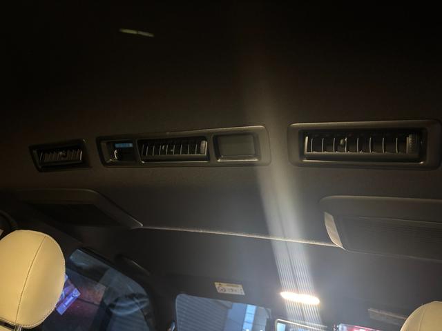 ハイエースバン スーパーGL ダークプライムII パナソニック10インチナビ、パノラミックビューモニター、両側パワースライドドア、レーンキープアシスト、デジタルインナーミラー、ETC、AC100V電源、LEDヘッドライト、リアエアコン、フルセグTV(66枚目)