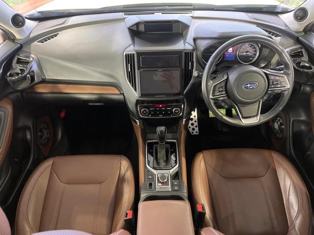 フォレスター アドバンス 8型ナビ 茶革シート 電動リアゲート ルーフレール バックカメラ シートヒーター パワーシート 衝突軽減 レーダークルーズ LEDヘッド&フォグ ドラレコ(2枚目)