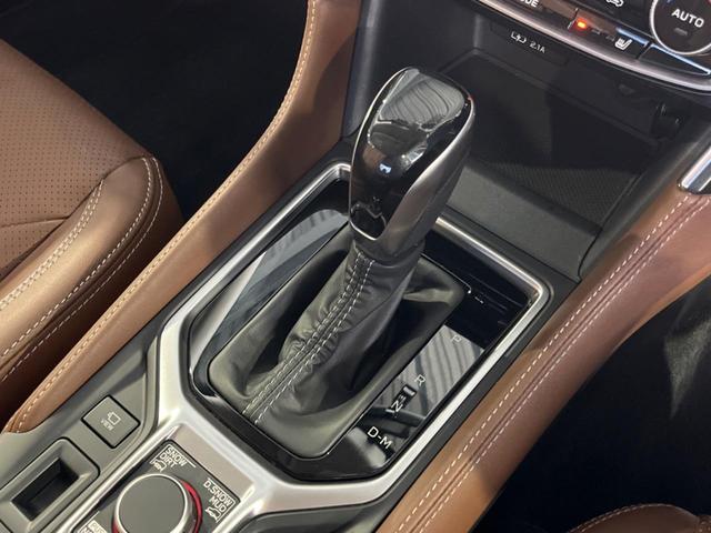 フォレスター アドバンス 8型ナビ 茶革シート 電動リアゲート ルーフレール バックカメラ シートヒーター パワーシート 衝突軽減 レーダークルーズ LEDヘッド&フォグ ドラレコ(22枚目)