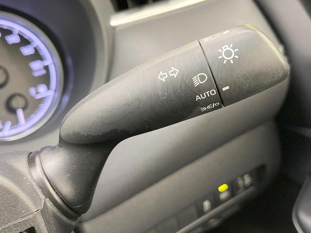 ハリアー Ｓ　純正８型ディスプレイ　衝突軽減　バックカメラ　レーダークルーズ　ＥＴＣ　ドラレコ　スマートキー　純正ＡＷ　オートライト　革巻きステアリング　オートエアコン　ステアリングスイッチ　コーナーセンサー（24枚目）