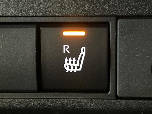 ヤリスクロス ハイブリッドＺ　登録済未使用車　純正８型ＤＡ　全周囲カメラ　衝突被害軽減　レーダークルーズ　ハーフレザーシート　パワーシート　コーナーセンサー　スマートキー　ＬＥＤヘッド　ビルトインＥＴＣ　純正１８インチアルミ（6枚目）