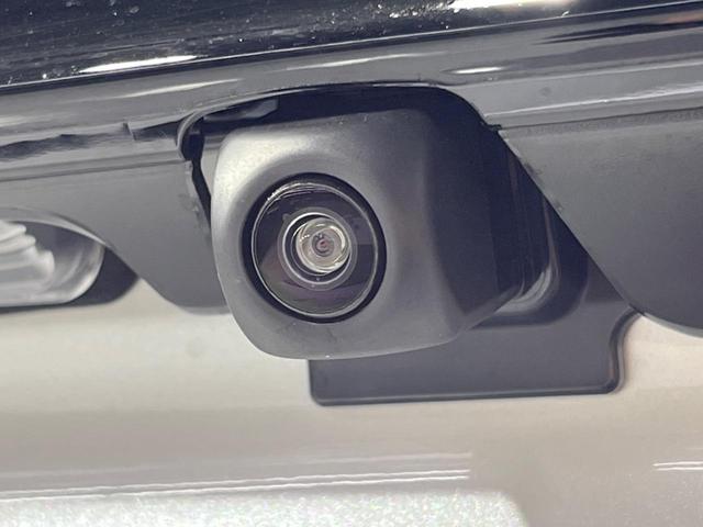 ヤリスクロス ハイブリッドＺ　登録済未使用車　純正８型ＤＡ　全周囲カメラ　衝突被害軽減　レーダークルーズ　ハーフレザーシート　パワーシート　コーナーセンサー　スマートキー　ＬＥＤヘッド　ビルトインＥＴＣ　純正１８インチアルミ（39枚目）