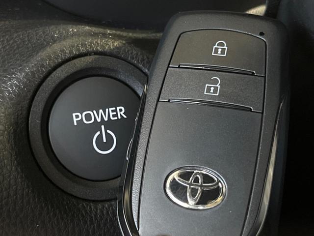 ヤリスクロス ハイブリッドＺ　登録済未使用車　純正８型ＤＡ　全周囲カメラ　衝突被害軽減　レーダークルーズ　ハーフレザーシート　パワーシート　コーナーセンサー　スマートキー　ＬＥＤヘッド　ビルトインＥＴＣ　純正１８インチアルミ（45枚目）