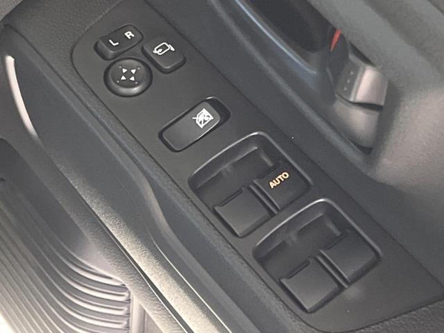 ハスラー ハイブリッドＧ　届出済未使用車　衝突軽減　シートヒーター　アダプティブクルーズ　ＬＥＤヘッド　ステアリングスイッチ　コーナーセンサー　アイドリングストップ　横滑り防止　オートライト　オートエアコン（35枚目）