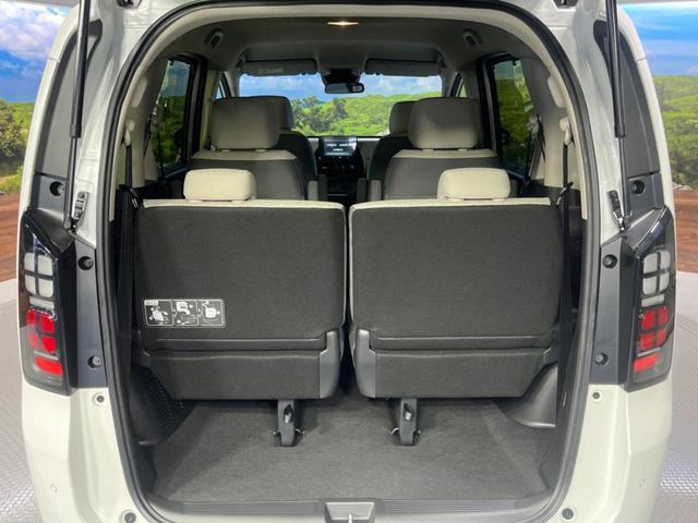 フリード エアー 登録済未使用車 純正8型DA 6人乗 バックカメラ 衝突軽減 両側電動ドア アダプティブクルーズ LEDヘッド ステアリングスイッチ AppleCarPlay オートエアコン スマートキー(11枚目)