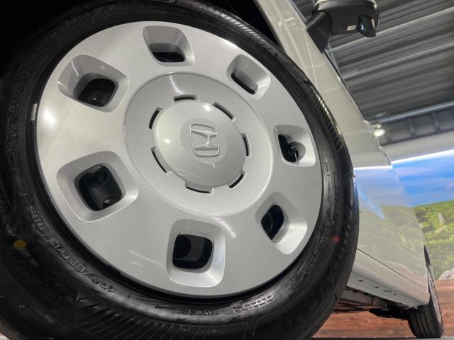 フリード エアー　登録済未使用車　純正８型ＤＡ　バックカメラ　両側電動ドア　バックカメラ　衝突被害軽減システム　コーナーセンサー　スマートキー　ＬＥＤヘッド　車線逸脱警報　オートライト　オートエアコン（13枚目）