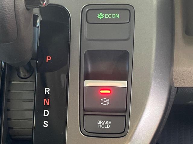 フリード エアー　登録済未使用車　純正８型ＤＡ　バックカメラ　両側電動ドア　バックカメラ　衝突被害軽減システム　コーナーセンサー　スマートキー　ＬＥＤヘッド　車線逸脱警報　オートライト　オートエアコン（47枚目）