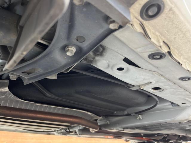 シエンタ ハイブリッドＧ　純正ナビ　７人乗り　バックカメラ　両側電動ドア　衝突軽減　レーンアシスト　茶内装　ＥＴＣ　レーンアシスト　スマートキー　ＬＥＤヘッド　オートハイビーム　ドラレコ（20枚目）