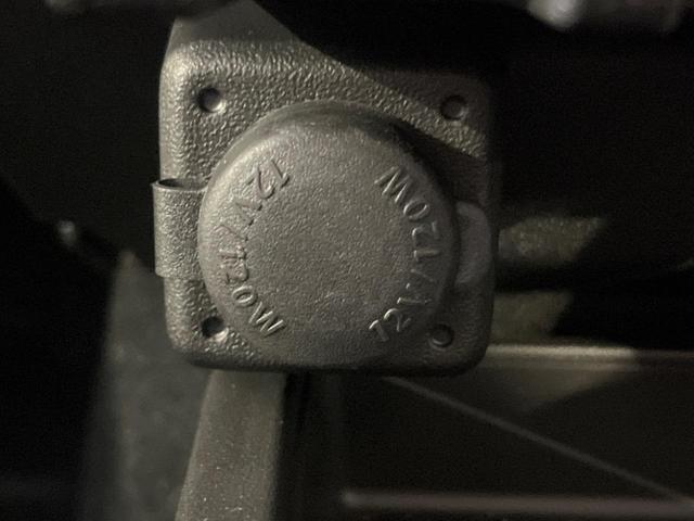 ジムニーノマド ＦＣ　４ＷＤ　登録済未使用車　衝突被害軽減システム　レーダークルーズ　コーナーセンサー　スマートキー　ＬＥＤヘッド　純正１５インチアルミ　車線逸脱警報　オートライト　オートエアコン（47枚目）