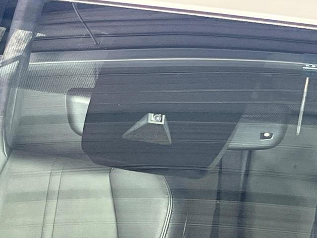 カローラクロス ハイブリッド Z 純正9型ディスプレイ 全周囲カメラ 衝突軽減 レーダークルーズ 純正AW ETC シートヒーター パワーシート 電動リアゲート スマートキー オートハイビーム LEDライト ハーフレザー(5枚目)