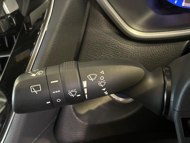 カローラクロス ハイブリッド Z 純正9型ディスプレイ 全周囲カメラ 衝突軽減 レーダークルーズ 純正AW ETC シートヒーター パワーシート 電動リアゲート スマートキー オートハイビーム LEDライト ハーフレザー(28枚目)