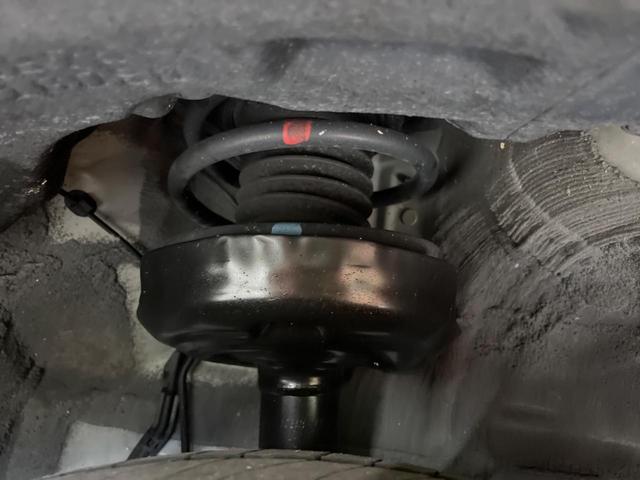 カローラクロス ハイブリッド Z 純正9型ディスプレイ 全周囲カメラ 衝突軽減 レーダークルーズ 純正AW ETC シートヒーター パワーシート 電動リアゲート スマートキー オートハイビーム LEDライト ハーフレザー(54枚目)