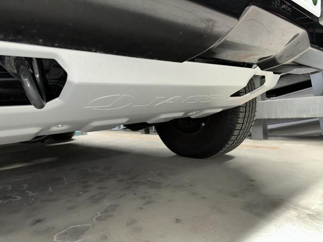 ランドクルーザー７０ ＡＸ　ＢＩＧＸ１１型ナビ　ＪＡＯＳアンダーカバー　ＪＡＯＳバンパーガーニッシュ　バックカメラ　ＬＥＤヘッド　クルコン　オートハイビーム　純正１６ＡＷ　ドラレコ　ＥＴＣ（6枚目）