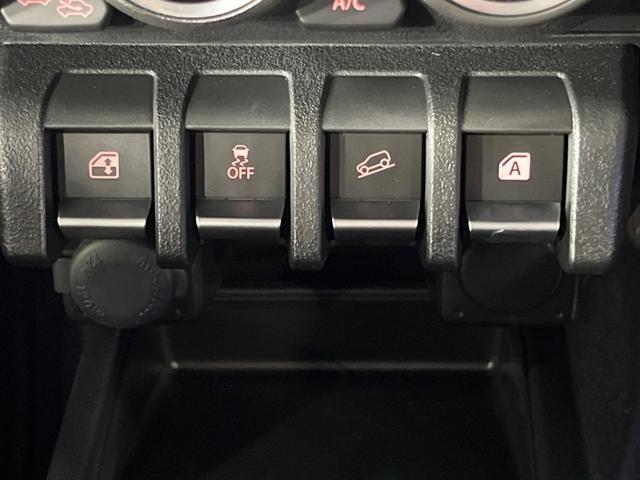 ジムニー ＸＣ　届出済未使用車　衝突軽減　クルコン　スマートキー　クリアランスソナー　純正ＡＷ　革巻きステアリング　車線逸脱防止　ヘッドライトウォッシャー　ドアミラーヒーター　ステアリングスイッチ（25枚目）