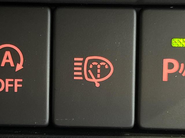 ジムニー ＸＣ　届出済未使用車　衝突軽減　クルコン　スマートキー　クリアランスソナー　純正ＡＷ　革巻きステアリング　車線逸脱防止　ヘッドライトウォッシャー　ドアミラーヒーター　ステアリングスイッチ（27枚目）