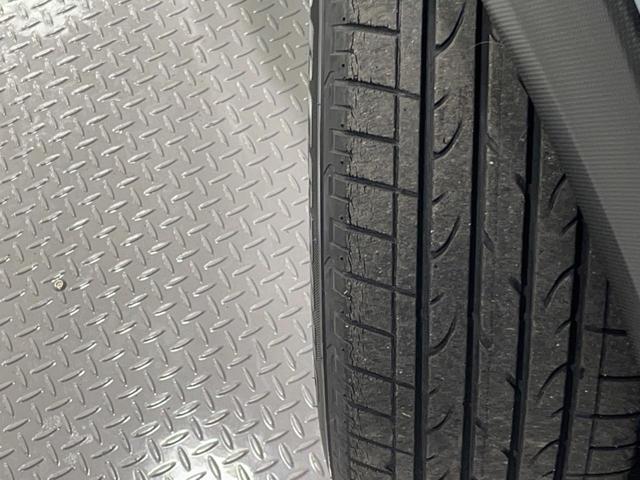 ＸＶ ２．０ｉ－Ｓ　アイサイト　純正８型ナビ　黒革シート　バックカメラ　衝突軽減　レーダークルーズ　パワーシート　ＢＳＭ　ＬＥＤヘッド＆フォグ　スマートキー　アイドリングストップ　純正１８ＡＷ（24枚目）