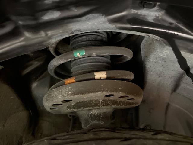 ＸＶ ２．０ｉ－Ｓ　アイサイト　純正８型ナビ　黒革シート　バックカメラ　衝突軽減　レーダークルーズ　パワーシート　ＢＳＭ　ＬＥＤヘッド＆フォグ　スマートキー　アイドリングストップ　純正１８ＡＷ（32枚目）