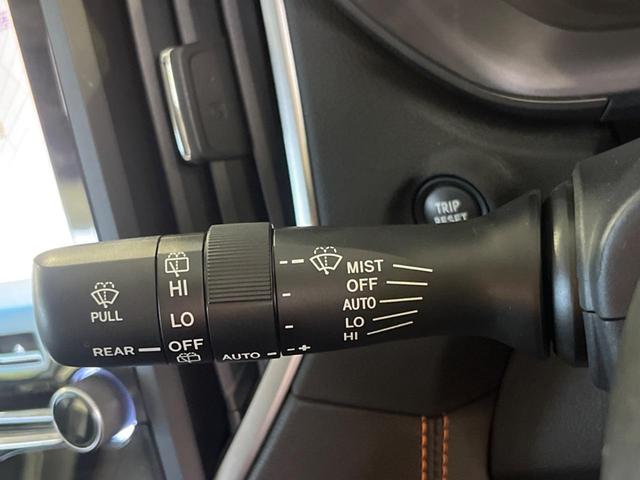 ＸＶ ２．０ｉ－Ｓ　アイサイト　純正８型ナビ　黒革シート　バックカメラ　衝突軽減　レーダークルーズ　パワーシート　ＢＳＭ　ＬＥＤヘッド＆フォグ　スマートキー　アイドリングストップ　純正１８ＡＷ（50枚目）