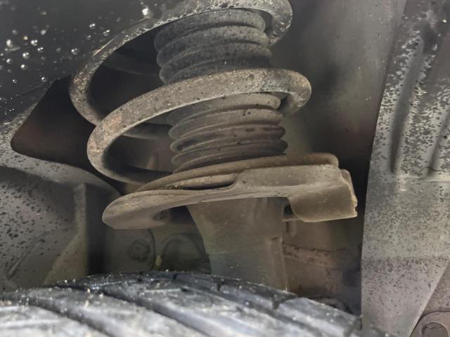 セレナ ハイウェイスターV 純正10型ナビ 後席モニター 全周囲カメラ 両側電動ドア 衝突被害軽減 プロパイロット ドラレコ コーナーセンサー スマートキー LEDヘッド ビルトインETC 純正16インチアルミ 車線逸脱警報(25枚目)