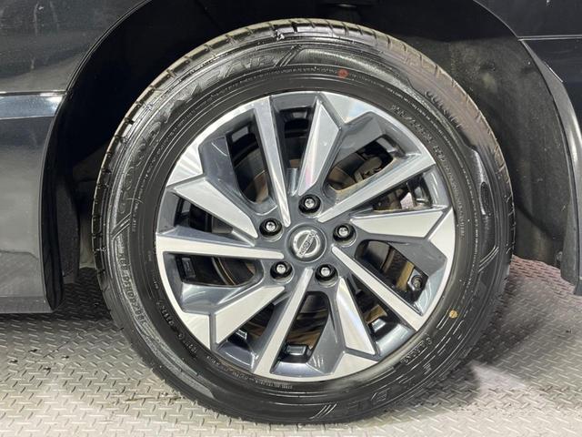 セレナ ハイウェイスターV 純正10型ナビ 後席モニター 全周囲カメラ 両側電動ドア 衝突被害軽減 プロパイロット ドラレコ コーナーセンサー スマートキー LEDヘッド ビルトインETC 純正16インチアルミ 車線逸脱警報(29枚目)