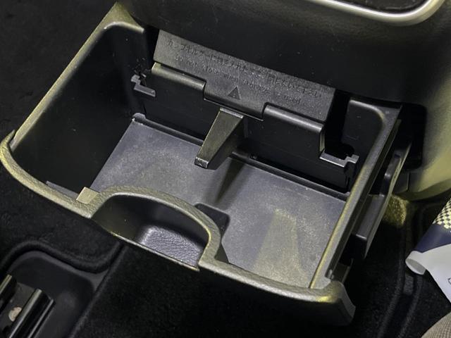 セレナ ハイウェイスターV 純正10型ナビ 後席モニター 全周囲カメラ 両側電動ドア 衝突被害軽減 プロパイロット ドラレコ コーナーセンサー スマートキー LEDヘッド ビルトインETC 純正16インチアルミ 車線逸脱警報(59枚目)