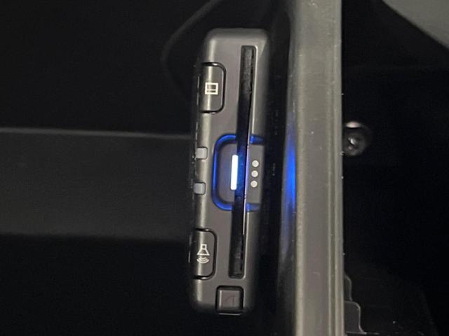 ジムニー XC SDナビ TOYOホワイトレタータイヤ バックカメラ ドラレコ 衝突軽減 クルコン シートヒーター 背面タイヤカバー LEDヘッド&フォグ スマートキー(45枚目)