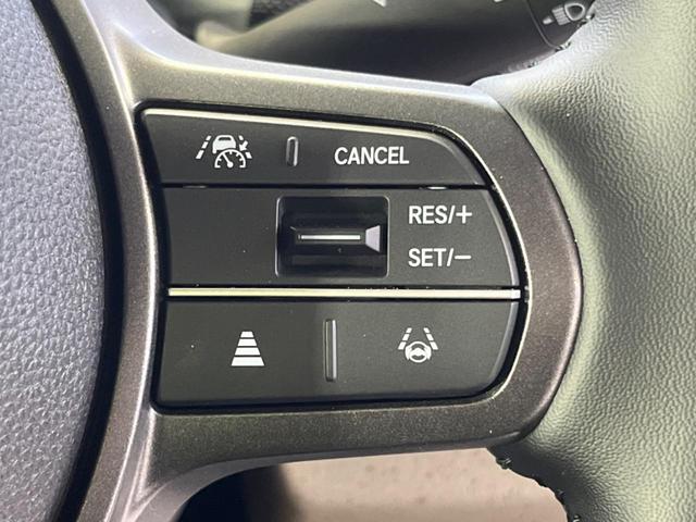 フリード e:HEVエアー EX 登録済未使用車 衝突被害軽減 両側電動ドア シートヒーター レーダークルーズ LEDヘッドライト 純正AW 6人乗り スマートキー(3枚目)