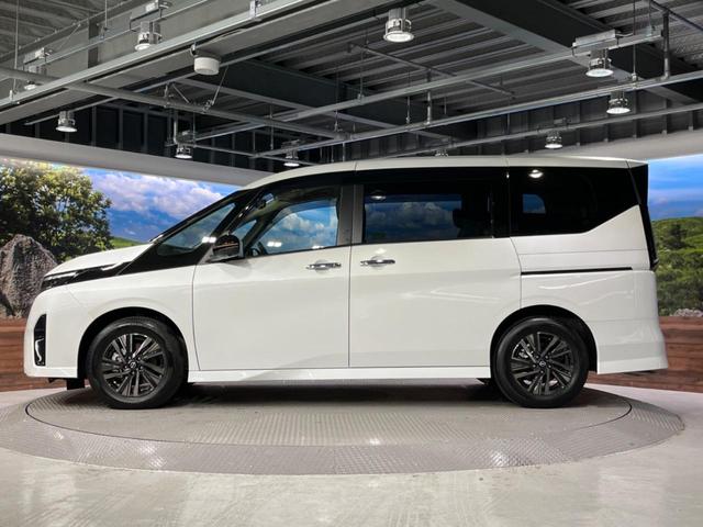 セレナ e-パワー ハイウェイスターV 90周年記念車 純正12型ナビ フリップダウン 全周囲カメラ プロパイロット 衝突被害軽減 レーダークルーズ レザーシート コーナーセンサー スマートキー LEDヘッド ETC2.0 純正16インチアルミ(64枚目)