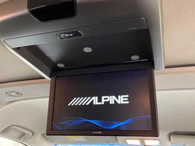 デリカＤ：５ Ｄ　パワーパッケージ　ＳＤナビ　フリップダウン　両側電動ドア　シートヒーター　ＥＴＣ　８人乗り　ＨＩＤヘッド＆フォグ　クルコン　パドルシフト（3枚目）